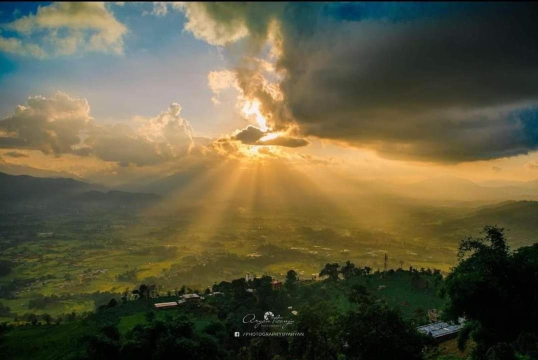 Bojinee Nagarkot Resort Buitenkant foto