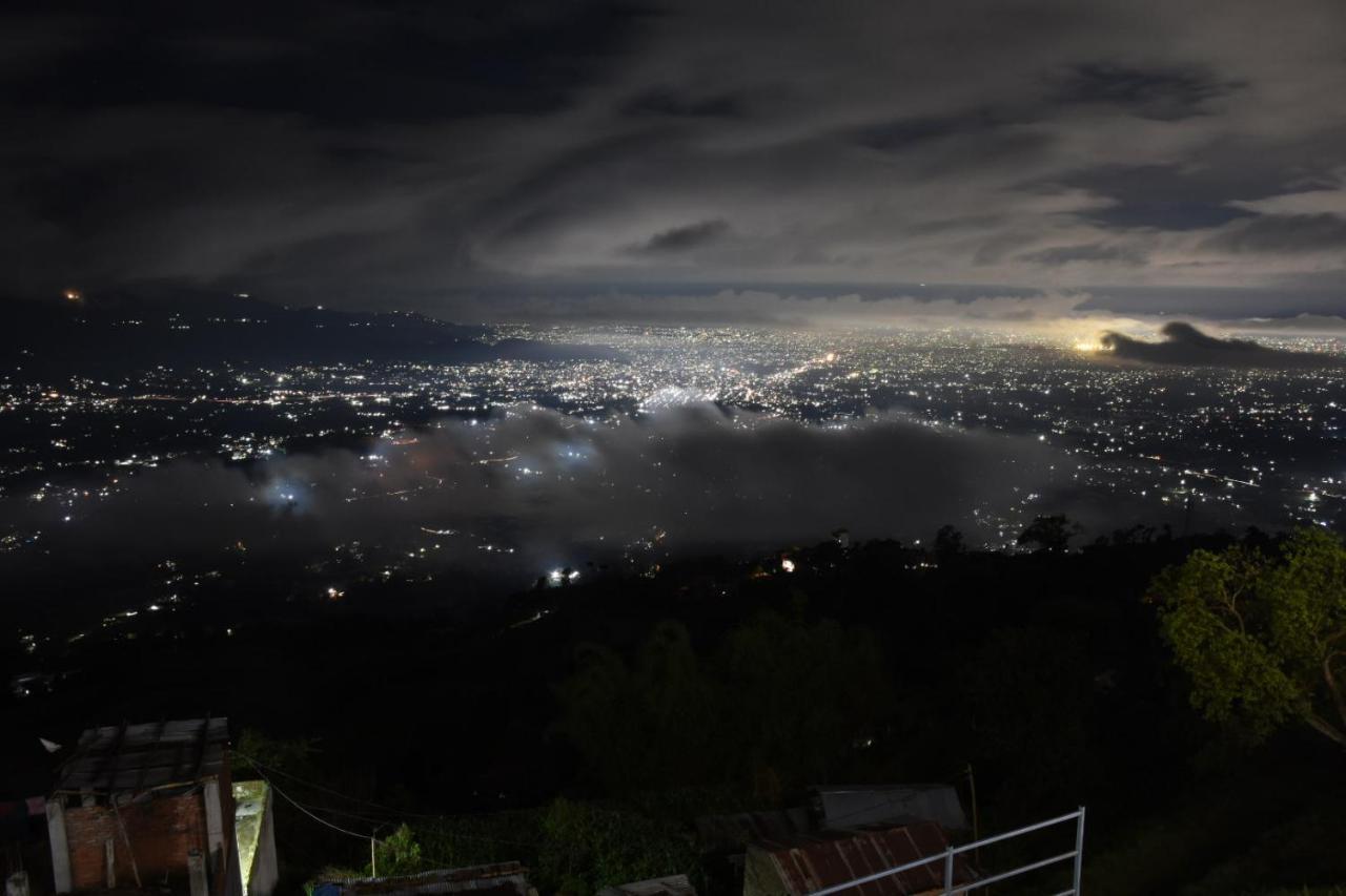Bojinee Nagarkot Resort Buitenkant foto