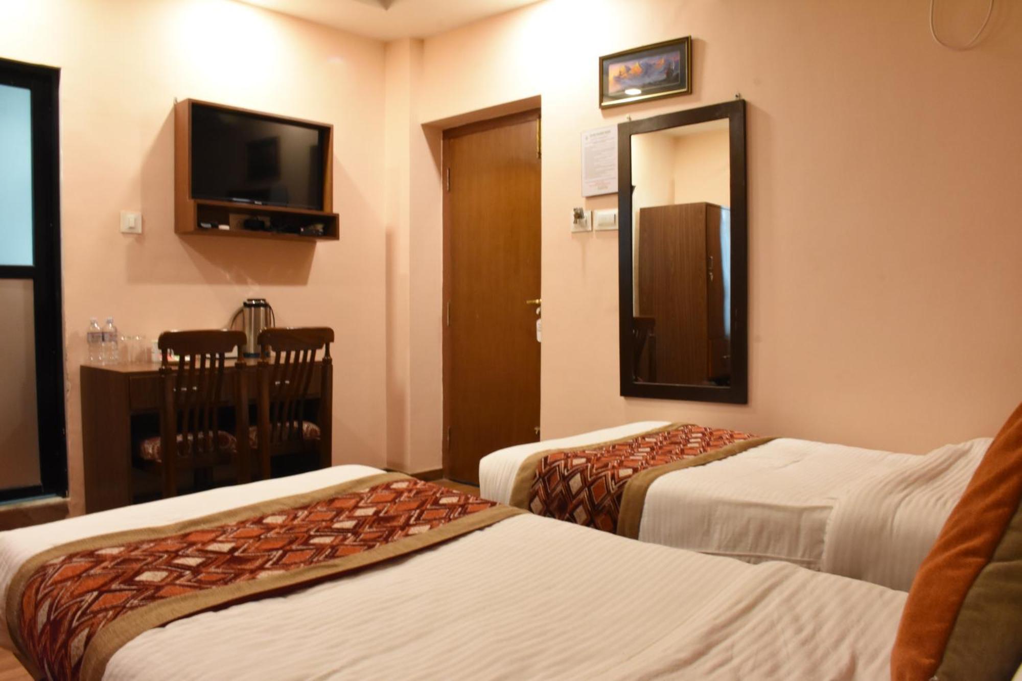 Bojinee Nagarkot Resort Buitenkant foto