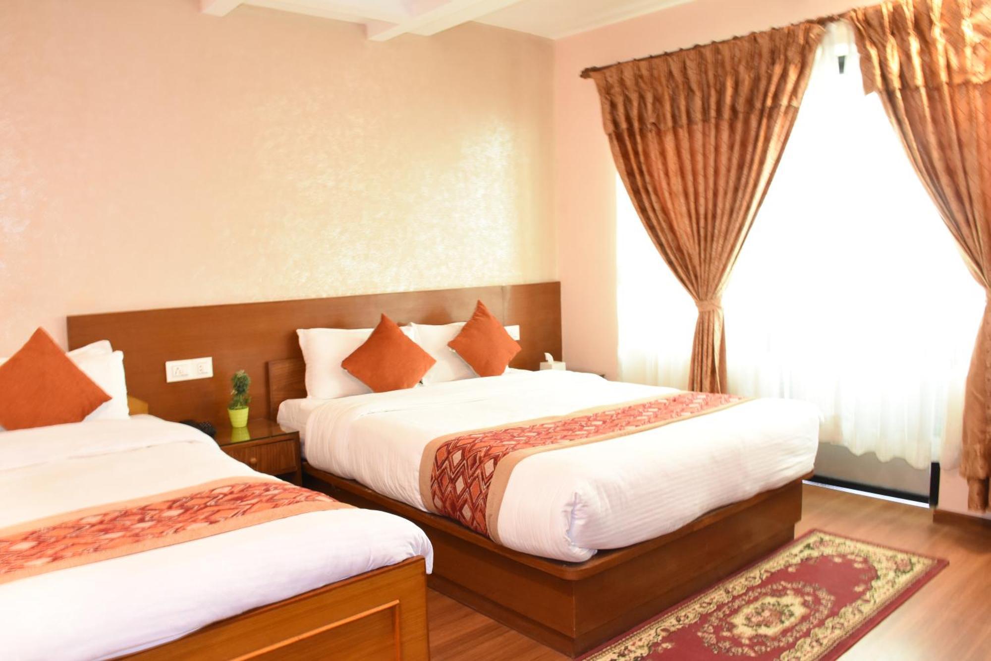 Bojinee Nagarkot Resort Buitenkant foto